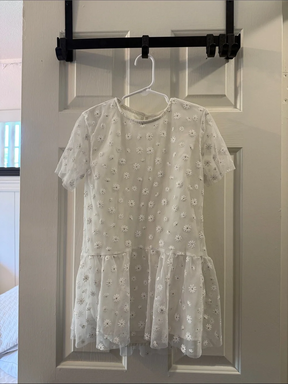 H&M girls Embroidered detailed dress
